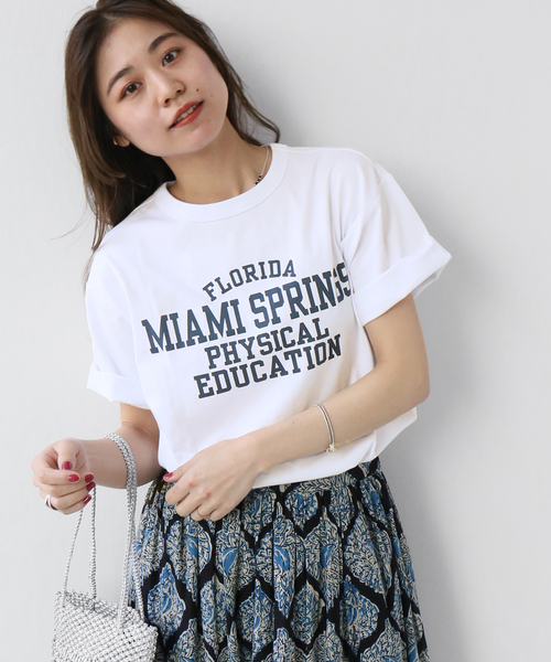 Champion(チャンピオン)の「別注【CHAMPION】*RELUME 20s/1 USA Cotton Jersey:ロゴTシャツ(Tシャツ/カットソー・レディース・ネイビー系2/ホワイト/ベージュ/グリーン・LARGE)」の8枚目の写真