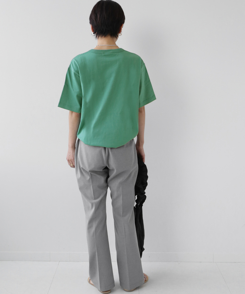 Champion(チャンピオン)の「別注【CHAMPION】*RELUME 20s/1 USA Cotton Jersey:ロゴTシャツ(Tシャツ/カットソー・レディース・ネイビー系2/ホワイト/ベージュ/グリーン・LARGE)」の19枚目の写真