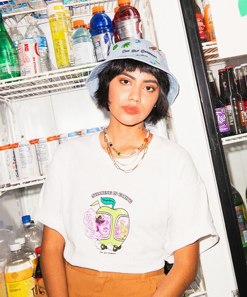 HUF X 420 コレクション SHARING IS CARING Tシャツ 送料関税込 HUF 420 Sharing Is Caring White T-Shirt at Hamilton Place in