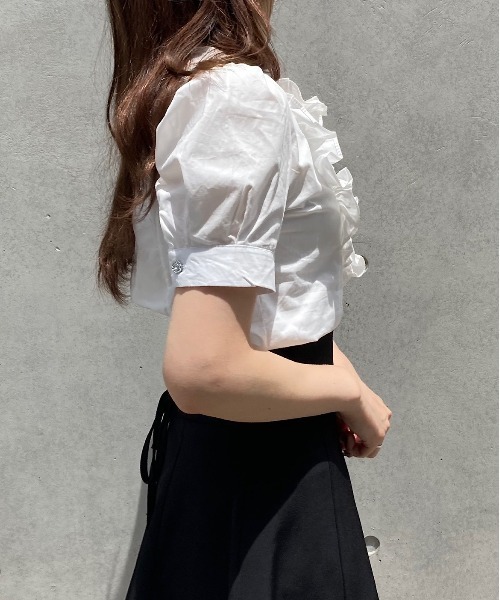 Crea titty&Co. PETIT(クレアティティーアンドコープチ)の「【Crea titty&Co.PETIT】ハートフリルブラウス(シャツ/ブラウス・レディース・ホワイト・FREE)」の4枚目の写真