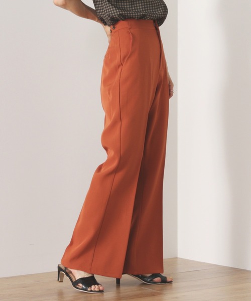 BEAMS HEART(ビームスハート)の「BEAMS HEART / セミフレア パンツ(スラックス・レディース・ブラック/オレンジ/グリーン・SMALL/MEDIUM)」の11枚目の写真