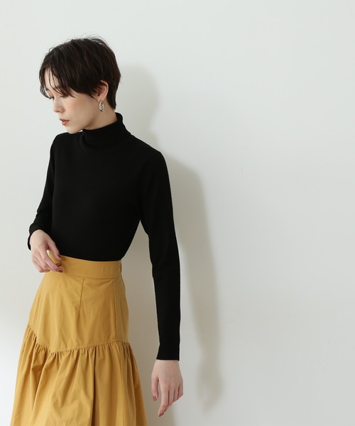 N.(N. Natural Beauty Basic)(エヌエヌナチュラルビューティーベーシック)の「◆ウールベーシック天竺プレーティングタートルネックニット(ニット/セーター・レディース・オフホワイト/ブラック/モーブ系/イエロー/レッド・MEDIUM)」の18枚目の写真
