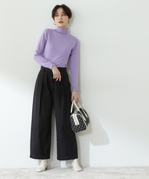 N.(N. Natural Beauty Basic)(エヌエヌナチュラルビューティーベーシック)の「◆ウールベーシック天竺プレーティングタートルネックニット(ニット/セーター・レディース・オフホワイト/ブラック/モーブ系/イエロー/レッド・MEDIUM)」の9枚目の写真