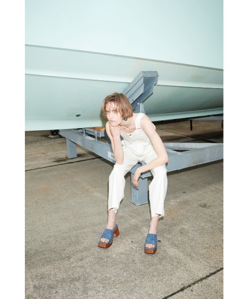 MOUSSY（マウジー）の「WIDE サロペット（サロペット/オーバーオール・レディース・オフホワイト/ブラック/ベージュ・1/2）」の20枚目の写真