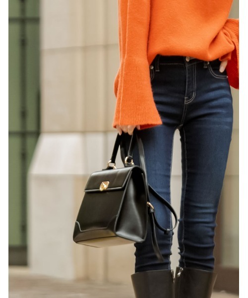 Re:EDIT（リエディ）の「[神山まりあさん着用]合皮ゴールドバックルフラップハンドバッグ（ハンドバッグ・レディース・ブラウン/ブラック・FREE）」の20枚目の写真