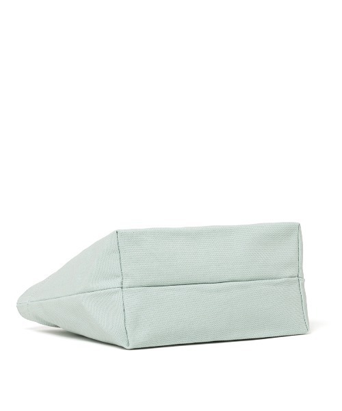 ANTEPRIMA/MISTO（アンテプリマミスト）の「ロゴ*T/スモール/コットンキャンバストートバッグ（トートバッグ・レディース・オレンジ/ブルー/グレイッシュブルー/レッド/カーキ/ブラック/ライトピンク/ミント/ラベンダー/ブルー系・ONE SIZE）」の12枚目の写真