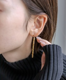 Lara メタルビーズピアス