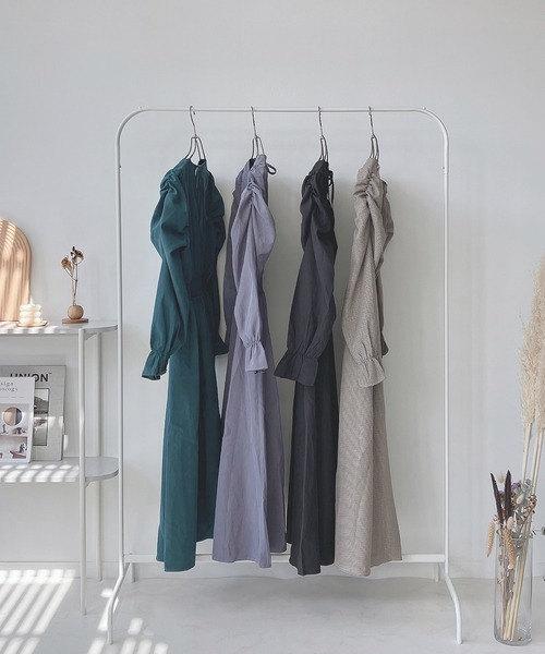 AS KNOW AS plus（アズノゥアズプラス）の「♪パワショルキラ釦ワンピース　【2023AWアイテム】（ワンピース・レディース・ブルーグレー/ベージュ系その他/ブラック/グリーン/ブラック系その他/ホワイト系その他/ブラック系/ブラウン系/ベージュ系その他2/ベージュ系その他3・FREE）」の15枚目の写真