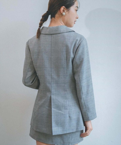 REDYAZEL(レディアゼル)の「チェックテーラードジャケット(テーラードジャケット・レディース・ベージュ/グレー・SMALL/MEDIUM)」の6枚目の写真