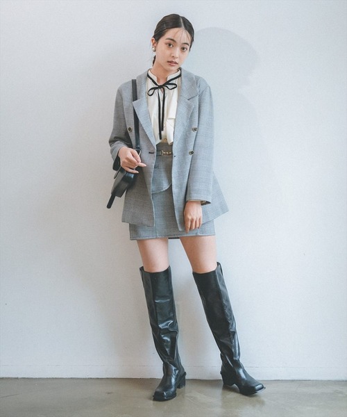 REDYAZEL(レディアゼル)の「チェックテーラードジャケット(テーラードジャケット・レディース・ベージュ/グレー・SMALL/MEDIUM)」の3枚目の写真