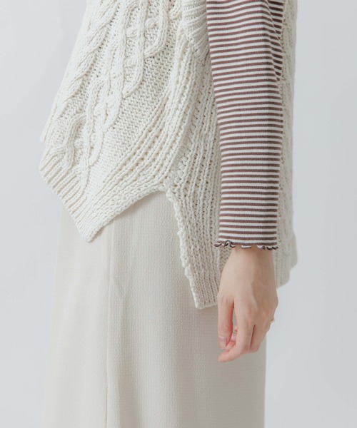 flower（フラワー）の「ポンポンアランベスト（ベスト・レディース・アイボリー・FREE）」の14枚目の写真