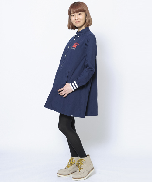X-girl（エックスガール）の「LINE RIB B.D SHIRT DRESS（ワンピース・レディース・ホワイト/ネイビー/ライトブルー・1/2）」の3枚目の写真
