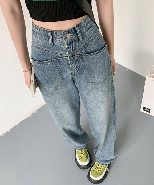 urge:(アージコロン )の「【URGE:】ハイウエスト ストレート ワイド デニムパンツ(デニムパンツ・レディース・ブルー・SMALL/MEDIUM/LARGE/X-LARGE)」の4枚目の写真