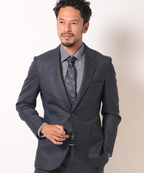 MEN'S BIGI(メンズビギ)の「ブライトシャドーストライプススーツセットアップ(セットアップ・メンズ・ネイビー/グレー・01/02/03/04)」の1枚目の写真