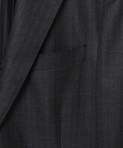 MEN'S BIGI(メンズビギ)の「ブライトシャドーストライプススーツセットアップ(セットアップ・メンズ・ネイビー/グレー・01/02/03/04)」の15枚目の写真
