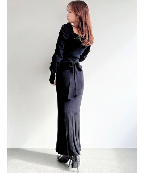 RESEXXY（リゼクシー）の「ギャザースリーブワンピース（ワンピース・レディース・ブルー/ベージュ/ブラック・FREE）」の14枚目の写真