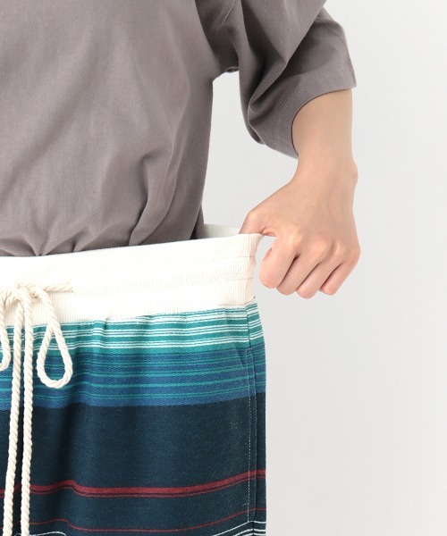 チチカカ（チチカカ）の「裏毛グラフィックプリントショートパンツ【ユニセックス】（その他パンツ・メンズ・その他1/その他2/その他3/その他4・LARGE/MEDIUM）」の15枚目の写真