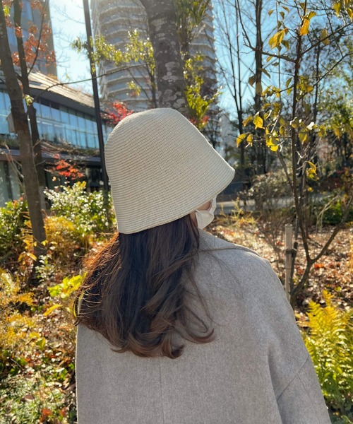 Lamoa(ラモア)の「Lamoa/ニット バケットハット(ハット・レディース・ブラック/ベージュ/キャメル・FREE)」の4枚目の写真