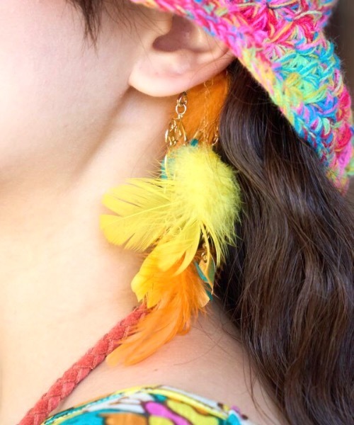 チャイハネ（チャイハネ）の「【チャイハネ】オウムフェスタイヤーフック（イヤーカフ・レディース・オレンジ/グリーン・FREE）」の3枚目の写真