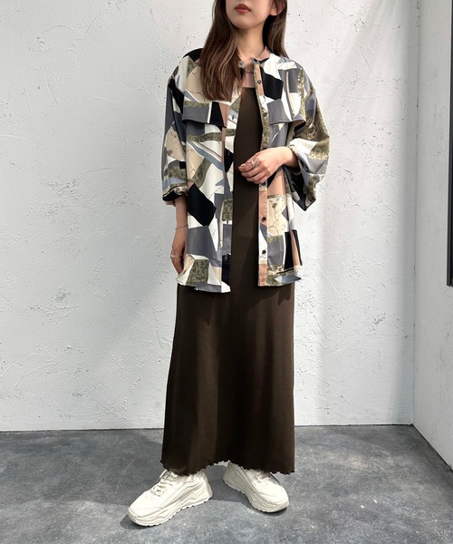 apres jour mignon(アプレジュールミニョン)の「バンドカラーアソート柄シャツ【ZOZOTOWN限定アイテム】(シャツ/ブラウス・レディース・ブラウン系その他/パープル系その他/グリーン系その他/ブルー系その他・フリー/X-LARGE)」の20枚目の写真