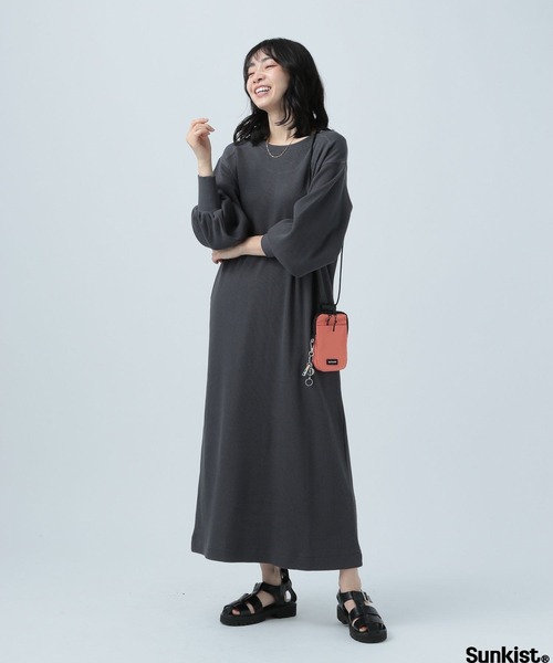 BAYFLOW(ベイフロー)の「【Sunkist(サンキスト)×BAYFLOW】 ライトミニショルダー(ショルダーバッグ・レディース・オレンジ/イエロー/グリーン・FREE)」の4枚目の写真