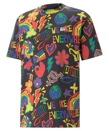 PUMA（プーマ）の「PUMA プーマ ユニセックス ダウンタウン DOWNTOWN プライド AOP Tシャツ（Tシャツ/カットソー）」