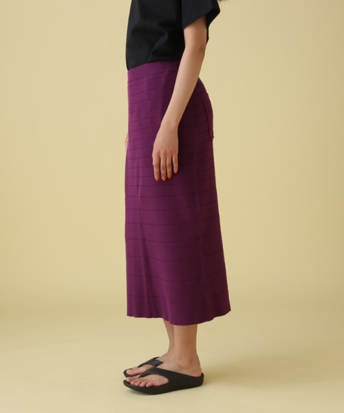 AVIREX（アヴィレックス）の「PANEL BORDER KNIT SKIRT/ パネルボーダーニットスカート（スカート・レディース・ネイビー/ブラウン/パープル・FREE）」の5枚目の写真