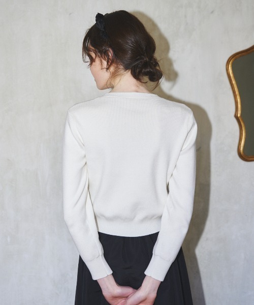 MIRO AMURETTE(ミロアミュレット)の「ME charm cardigan/チャーム付きカーディガン(カーディガン/ボレロ・レディース・ホワイト/ネイビー・FREE)」の5枚目の写真