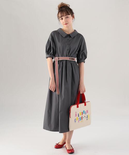 To b. by agnes b.(トゥービーバイアニエスベー)の「WE69 ROBE カラーブロードワンピース(シャツワンピース・レディース・グレー・38/36/40)」の1枚目の写真