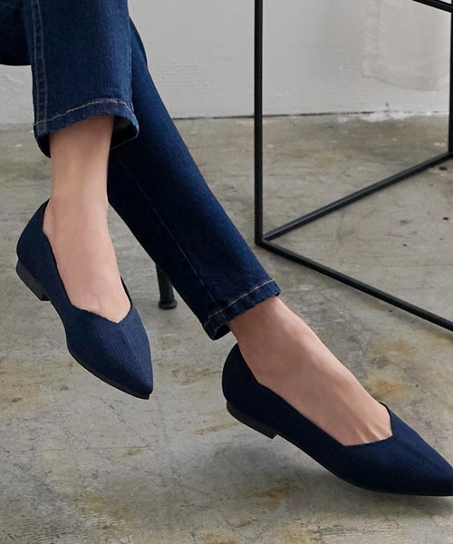 KOBE LETTUCE（コウベレタス）の「洗えるパンプスポインテッドトゥニットバレエパンプス（パンプス・レディース・ピンクベージュ/ネイビー/グリーン/ブラック/ライトベージュ/ブラウン系・M/S/L/LL）」の5枚目の写真