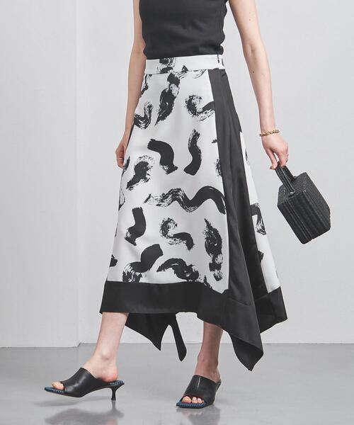 CHICS】未使用タグ付！プリント スカート