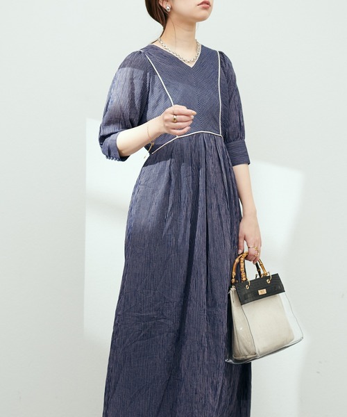 natural couture(ナチュラルクチュール)の「細ストライプ配色コードワンピース(ワンピース・レディース・オフホワイト/オレンジ/ネイビー・MEDIUM/LARGE)」の6枚目の写真