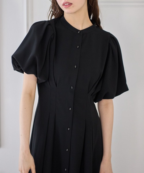 tocco closet（トッコ　クローゼット）の「【ZOZO限定】ウエストタックバルーンスリーブワンピース（ワンピース・レディース・ベージュ/ブラック/ブルー・M）」の8枚目の写真