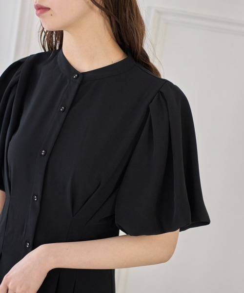 tocco closet（トッコ　クローゼット）の「【ZOZO限定】ウエストタックバルーンスリーブワンピース（ワンピース・レディース・ベージュ/ブラック/ブルー・M）」の12枚目の写真
