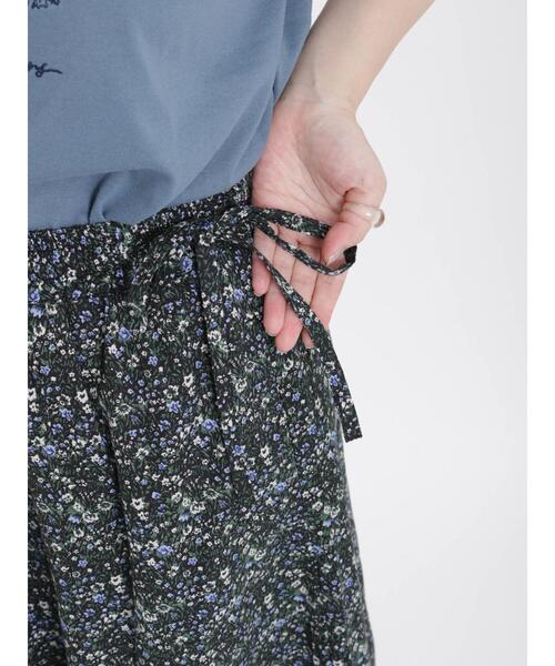 Samansa Mos2（サマンサ モスモス）の「小花柄マーメイドスカート（スカート・レディース・グリーン/オレンジ/ブラック・F）」の16枚目の写真