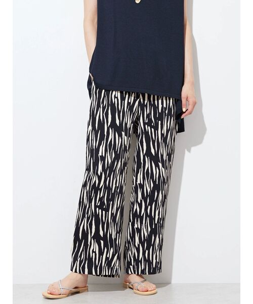 AMERICAN HOLIC(アメリカンホリック)の「サラッとLeafモチーフパンツ(その他パンツ・レディース・ブラック/ブラウン・M/S/L)」の9枚目の写真