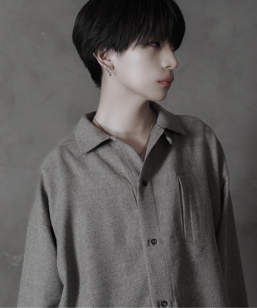 sisa.（シサ）の「Strap tweed shirt/ストラップツィードシャツ（シャツ/ブラウス・メンズ・ベージュ/ブラック・SMALL/MEDIUM/LARGE）」の17枚目の写真