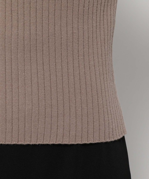 mysty woman（ミスティウーマン）の「レイヤードカラーフレアスリーブニット　978468（ニット/セーター・レディース・オフホワイト/ブラック/モカ・FREE）」の13枚目の写真