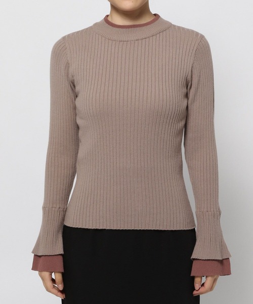 mysty woman（ミスティウーマン）の「レイヤードカラーフレアスリーブニット　978468（ニット/セーター・レディース・オフホワイト/ブラック/モカ・FREE）」の7枚目の写真