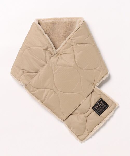 TAION(タイオン)の「【TAION / タイオン】MILITARY REVERSIBLE DOWN SCARF / リバーシブルキルティングダウンマフラー(マフラー・レディース・ブラック×ブラック/クリーム/オリーブ/ブラック×ホワイト/セージグリーン/チャコールグレー/ベージュ/モカ/ダークネイビー・FREE)」の5枚目の写真