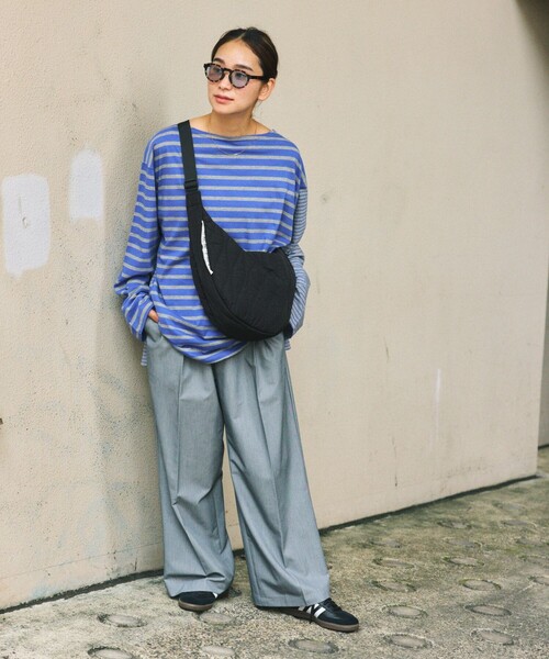 WEEKEND(ER)（ウィークエンダー）の「WEEKEND(ER)×FREAK'S STORE/ウィークエンダー×フリークスストア 別注 ラウンド ナイロン キルト ハーフムーン ショルダーバッグ（ショルダーバッグ・レディース・ベージュ/ライム/ブラック/オレンジ/グレー/ブルー・ONE SIZE）」の13枚目の写真