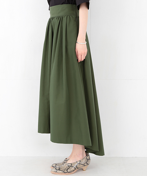 Ray BEAMS（レイビームス）の「RBS / ロングテール ギャザースカート（スカート・レディース・オリーブ/パープル・0/1）」の4枚目の写真