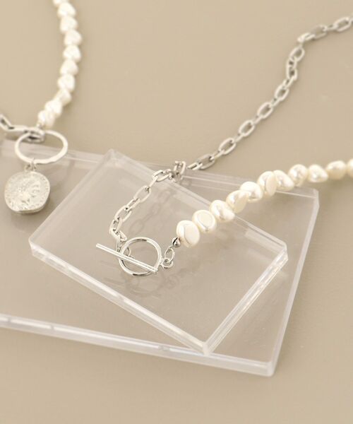 MAJESTIC LEGON（マジェスティックレゴン）の「パール×チェーンネックレス（ネックレス・レディース・C/B/A・FREE）」の3枚目の写真
