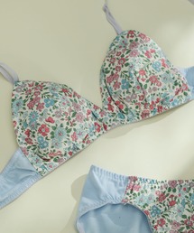 une nana cool（ウンナナクール）の「MADE WITH LIBERTY FABRIC ノンワイヤーブラ（ブラジャー）」