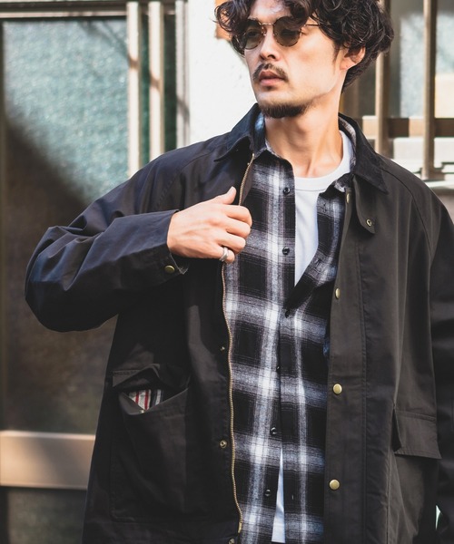 improves（インプローブス）の「衿コール ハンティングジャケット（ミリタリージャケット・メンズ・ブラック/カーキ・MEDIUM/LARGE）」の4枚目の写真