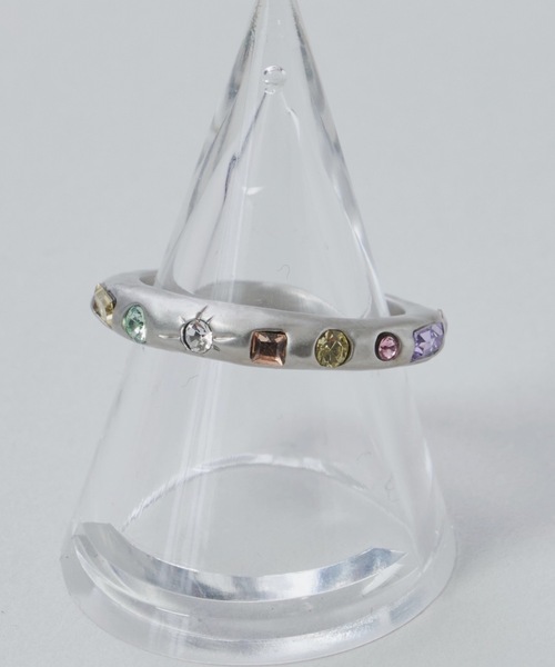 whim(ウィム)の「【whim × GIUNON】Tiny Stone Embed Ring(Pastel)(リング・レディース・シルバー/ゴールド・#13/#9)」の2枚目の写真