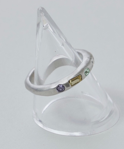 whim(ウィム)の「【whim × GIUNON】Tiny Stone Embed Ring(Pastel)(リング・レディース・シルバー/ゴールド・#13/#9)」の6枚目の写真