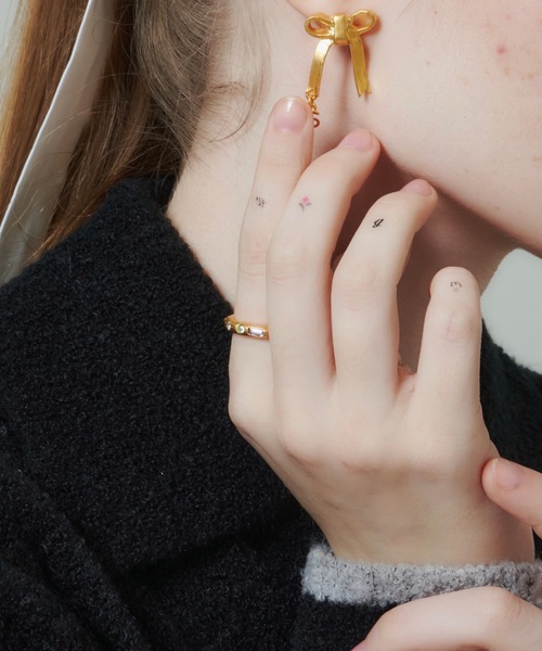 whim(ウィム)の「【whim × GIUNON】Tiny Stone Embed Ring(Pastel)(リング・レディース・シルバー/ゴールド・#13/#9)」の10枚目の写真