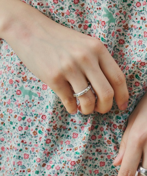whim(ウィム)の「【whim × GIUNON】Tiny Stone Embed Ring(Pastel)(リング・レディース・シルバー/ゴールド・#13/#9)」の18枚目の写真