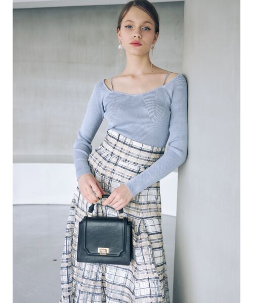 MERCURYDUO（マーキュリーデュオ）の「2WAYナローストラップリブニット（ニット/セーター・レディース・オフホワイト/ライトブルー/ブラック/ラベンダー/ライム・FREE）」の20枚目の写真